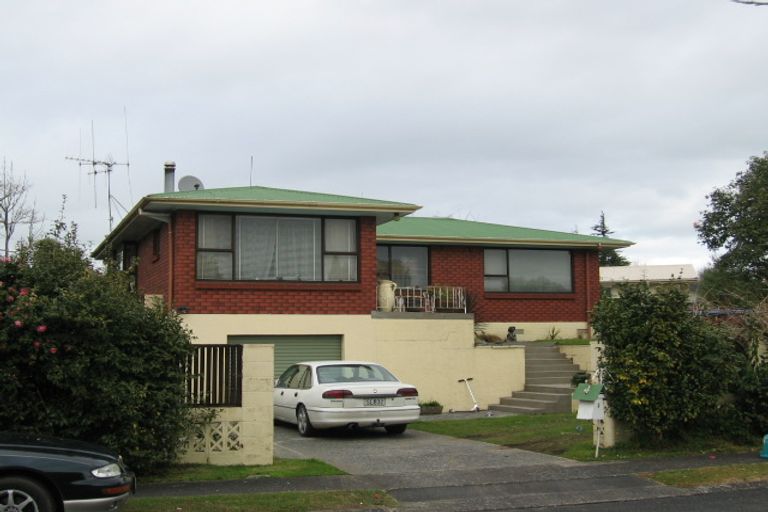 Photo of property in 2 Irene Crescent, Dinsdale, Hamilton, 3204