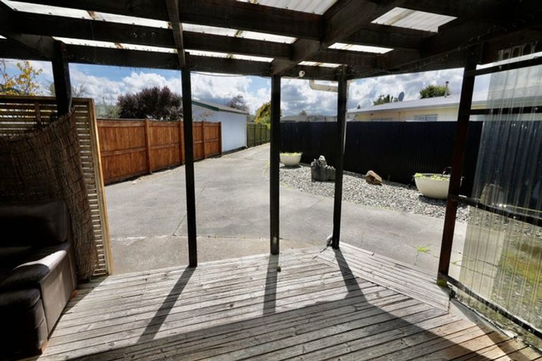 Photo of property in 34 Acacia Street, Kelvin Grove, Palmerston North, 4414