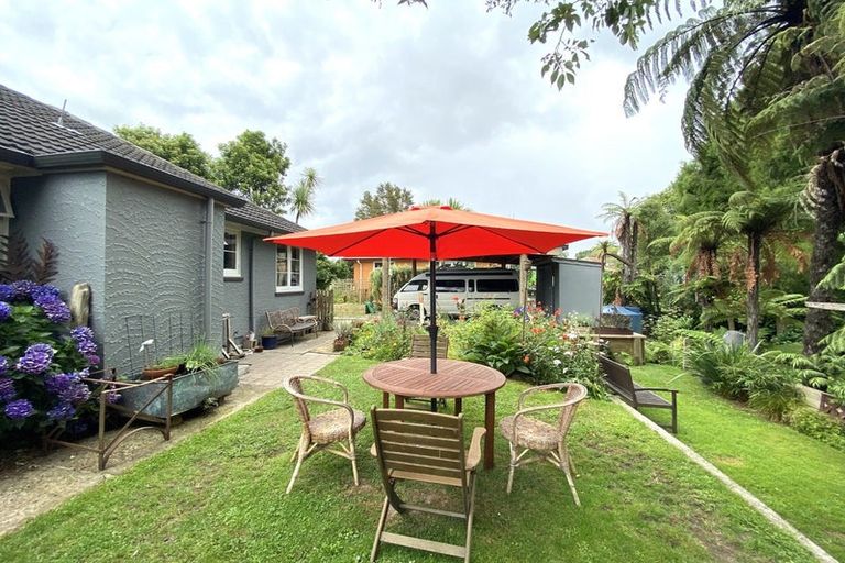 Photo of property in 12 Stokes Crescent, Maeroa, Hamilton, 3200