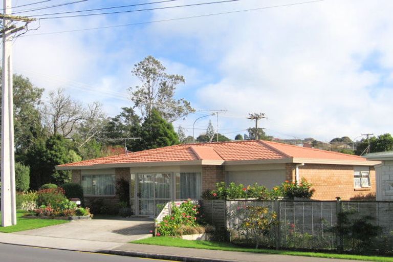 Photo of property in 3a Bay Street, Red Beach, 0932