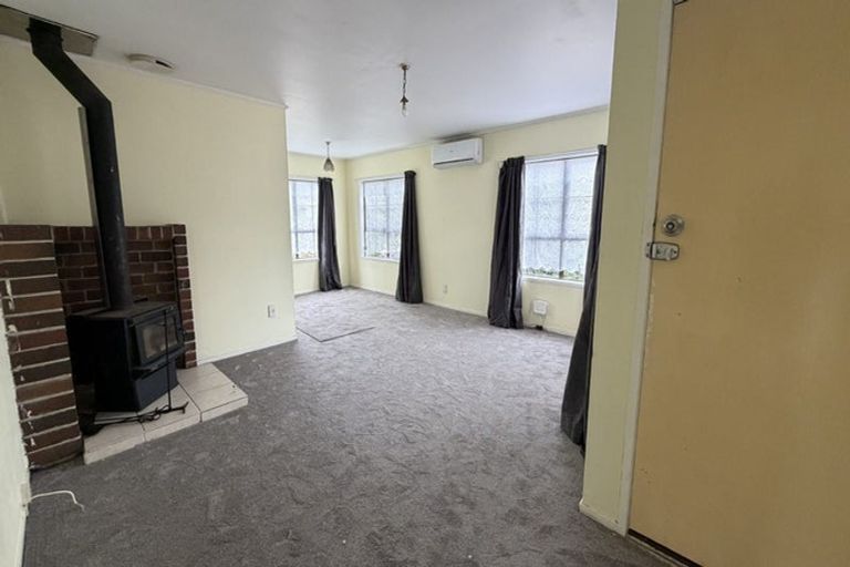 Photo of property in 3 Luanda Drive, Ranui, Auckland, 0612