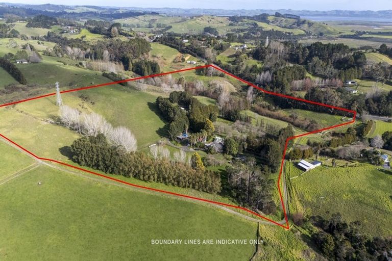 Photo of property in 1812 Kaipara Coast Highway, Kaukapakapa, 0984