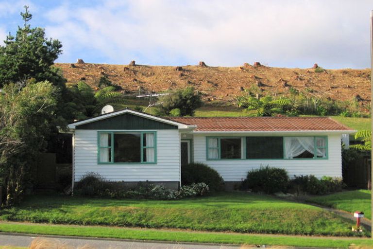 Photo of property in 132 Major Drive, Kelson, Lower Hutt, 5010