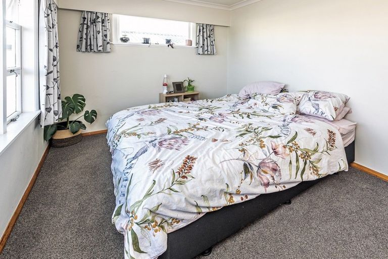 Photo of property in 6 Glenn Street, Castlecliff, Whanganui, 4501