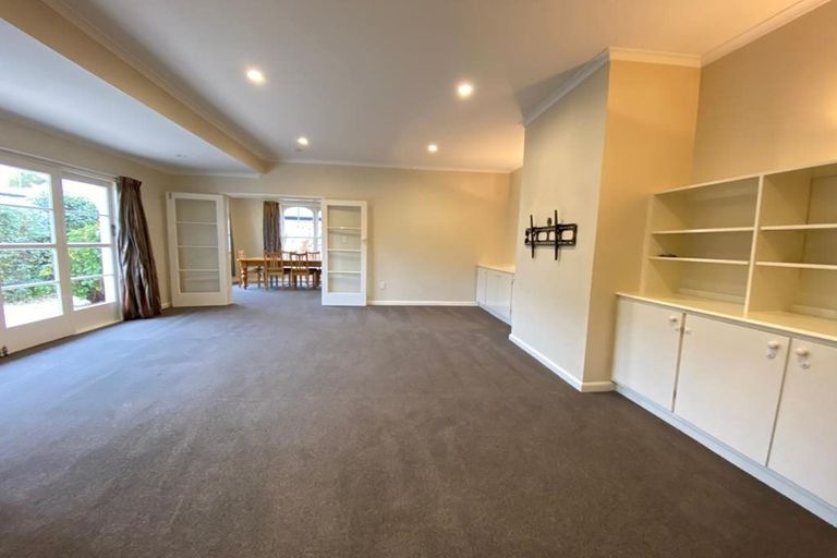 Photo of property in 1/17 Woodford Terrace, Ilam, Christchurch, 8053