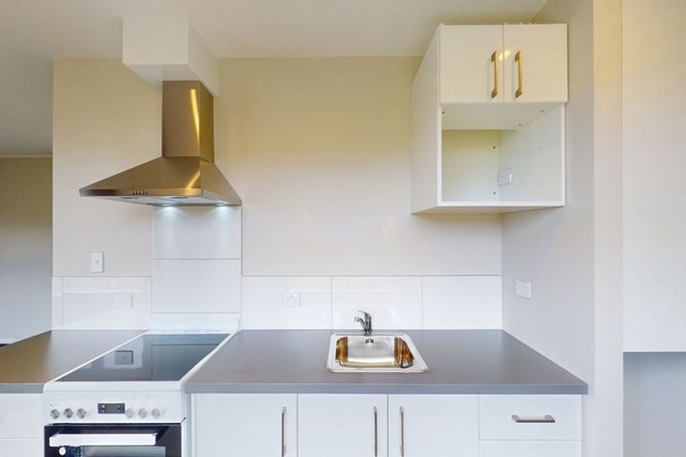 Photo of property in 1/25 Kitchener Terrace, Johnsonville, Wellington, 6037