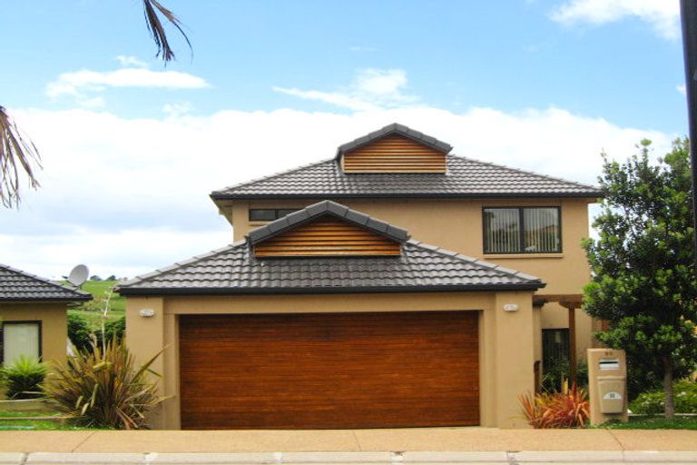 Photo of property in 90 Nautilus Drive, Gulf Harbour, Whangaparaoa, 0930