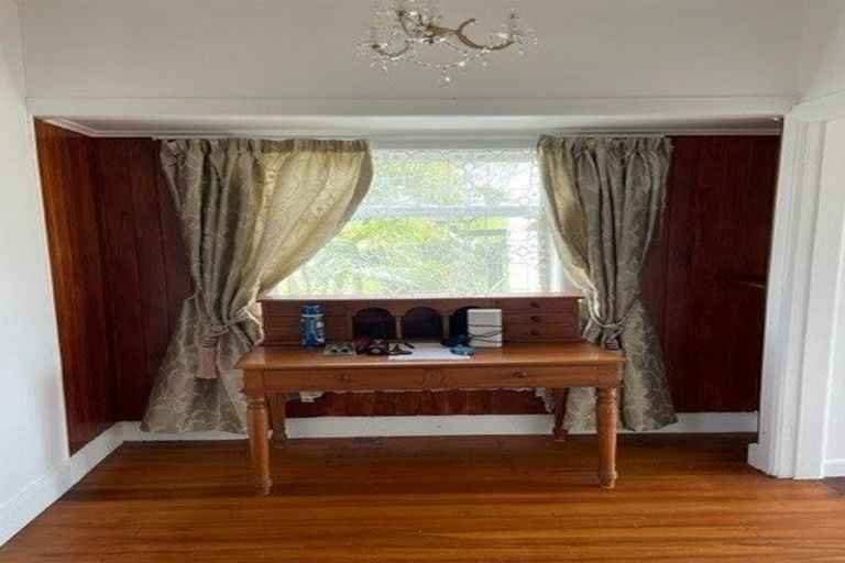 Photo of property in 237 Pahi Road, Pahi, Paparoa, 0571