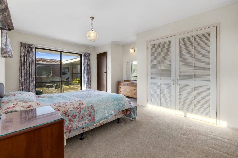 Photo of property in 2/58 Birdwood Avenue, Papatoetoe, Auckland, 2025