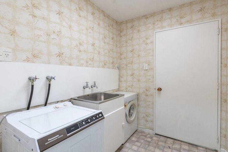 Photo of property in 2/280b Sawyers Arms Road, Bishopdale, Christchurch, 8053