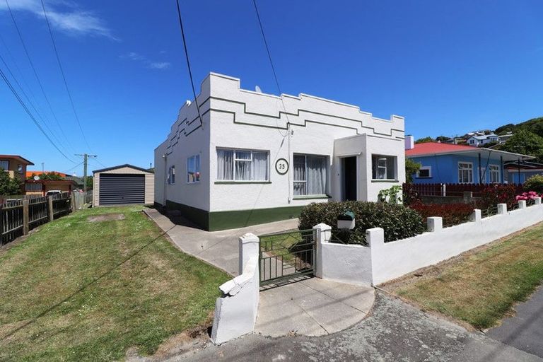Photo of property in 35 Usk Street, Oamaru, 9400