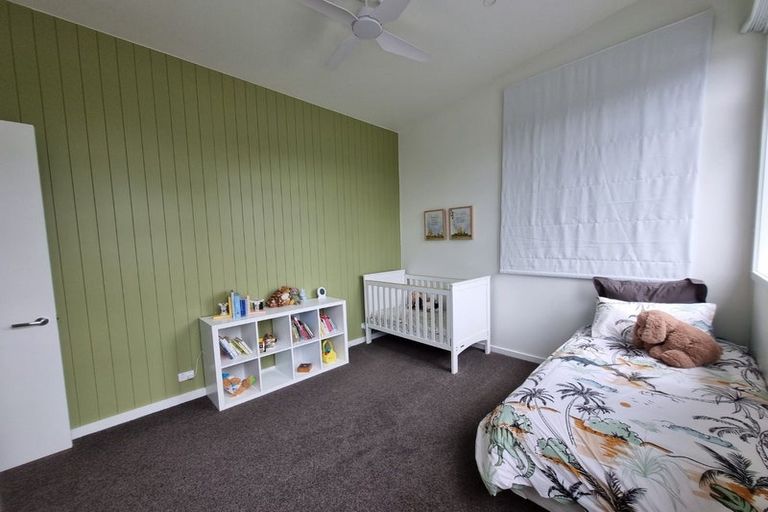 Photo of property in 4a Manon Crescent, Greenhithe, Auckland, 0632