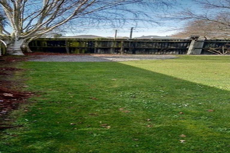 Photo of property in 38 Pembroke Street, Avondale, Christchurch, 8061