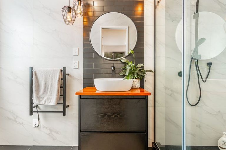 Photo of property in 7 Balthazar Road, Kumeu, 0810