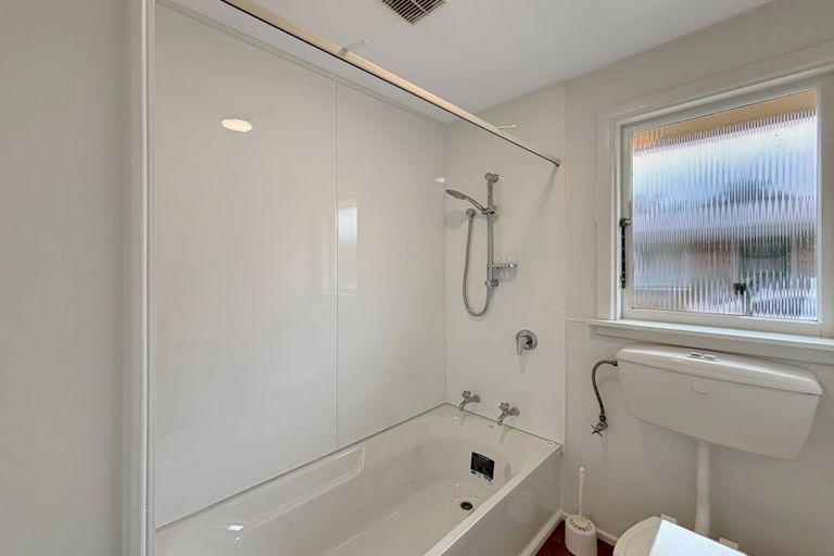 Photo of property in 82 Linwood Avenue, Linwood, Christchurch, 8011