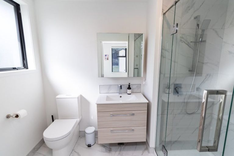 Photo of property in 7 Oliver Place, Trentham, Upper Hutt, 5018