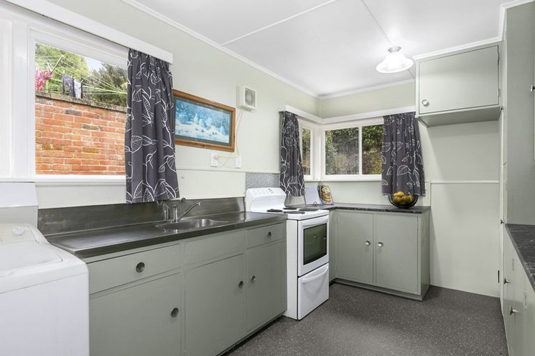 Photo of property in 36 Whitby Street, Mornington, Dunedin, 9011