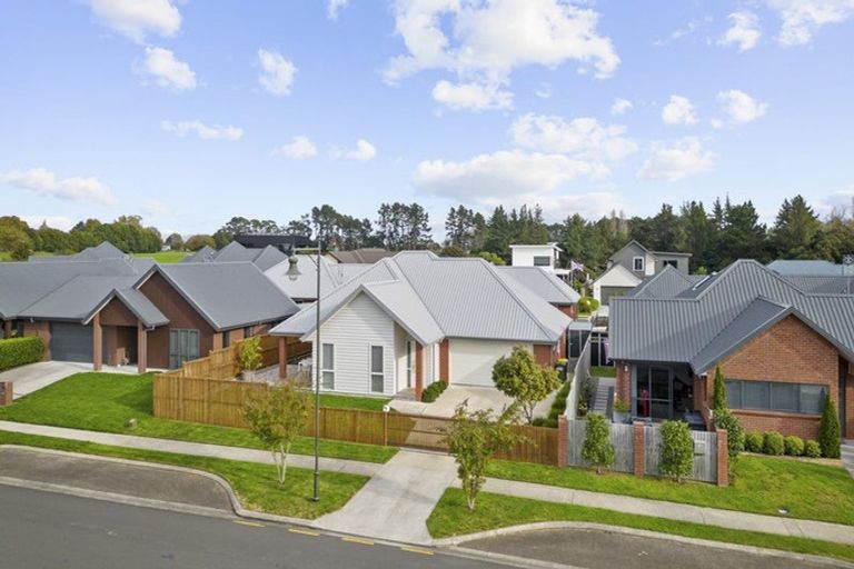 Photo of property in 11 Jarrett Terrace, Leamington, Cambridge, 3432