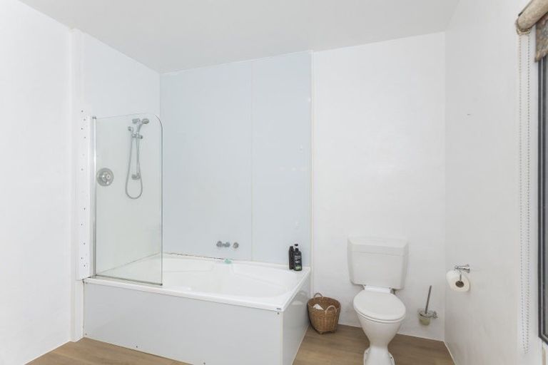 Photo of property in 121 Somerton Road, Makauri, Gisborne, 4071