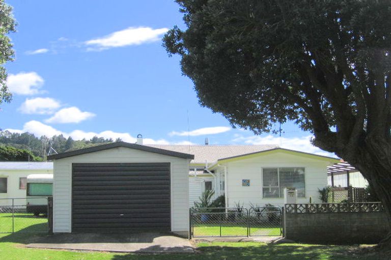 Photo of property in 40 Ocean View Road, Waihi Beach, 3611