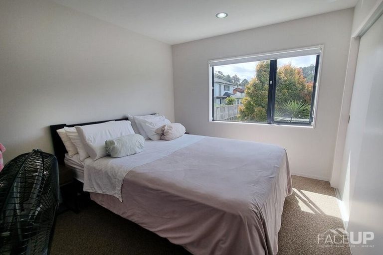 Photo of property in 34 Makamaka Lane, Albany Heights, Auckland, 0632