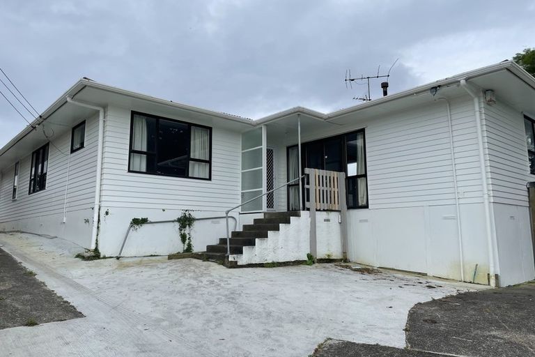 Photo of property in 4a Barnard Place, Manurewa East, Auckland, 2102