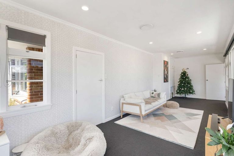 Photo of property in 94 Mcmurdo Street, Tinwald, Ashburton, 7700