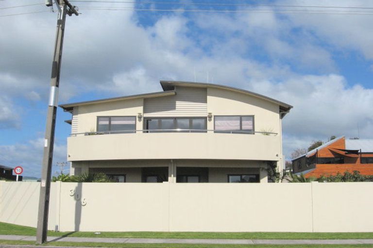 Photo of property in 306 Papamoa Beach Road, Papamoa Beach, Papamoa, 3118