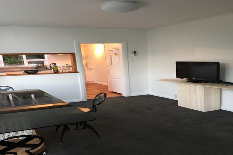 Photo of property in 115a Grafton Road, Roseneath, Wellington, 6011