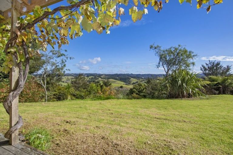 Photo of property in 179 Campbell Road, Parua Bay, Onerahi, 0192