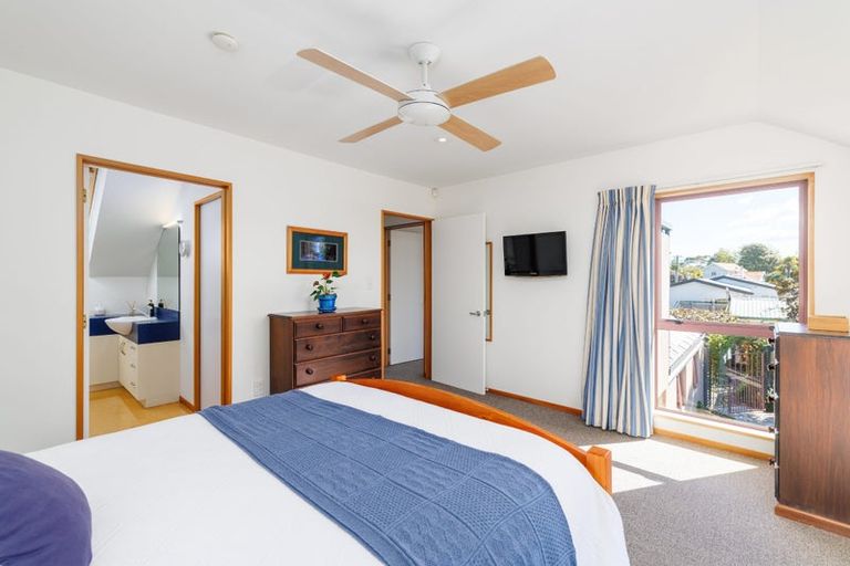 Photo of property in 25a Reeves Road, Opawa, Christchurch, 8023