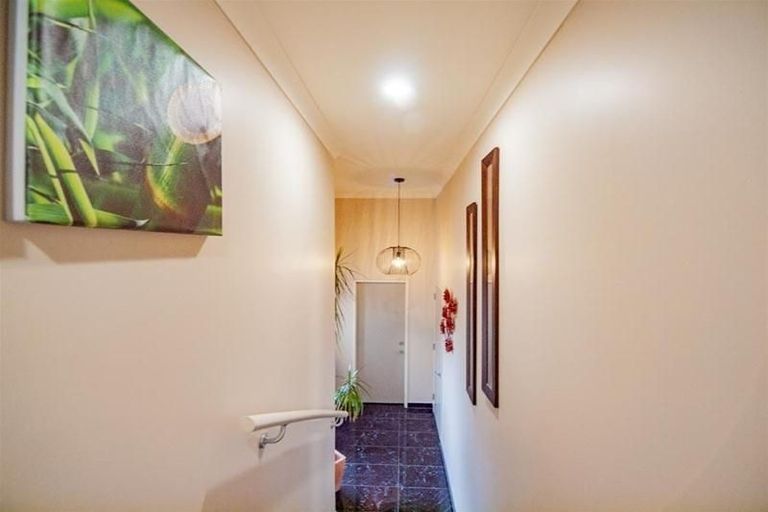 Photo of property in 50 Erlestoke Crescent, Churton Park, Wellington, 6037