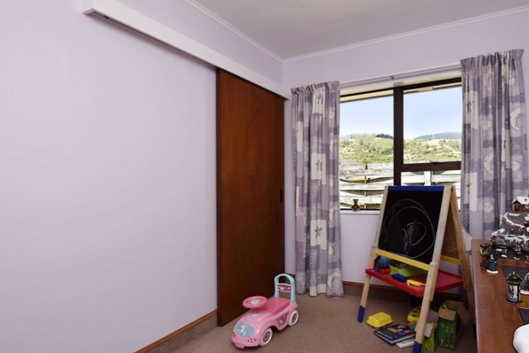 Photo of property in 2/17 Nikau Street, Stoke, Nelson, 7011