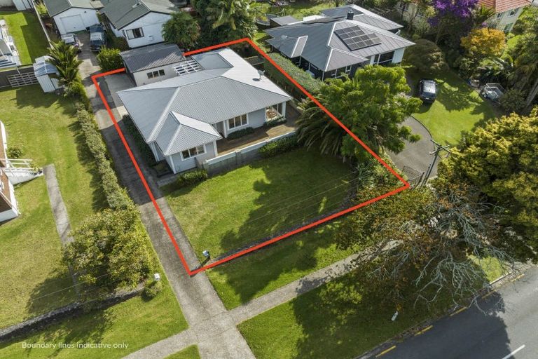 Photo of property in 17 Boucher Avenue, Te Puke, 3119