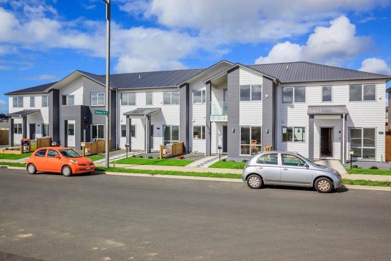 Photo of property in 26 Pencaitland Drive, Flat Bush, Auckland, 2019