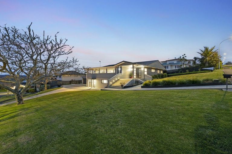 Photo of property in 68 Anzac Road, Pukekohe, 2120