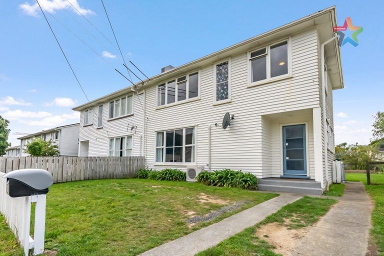 Photo of property in 40 Bell Street, Tawa, Wellington, 5028