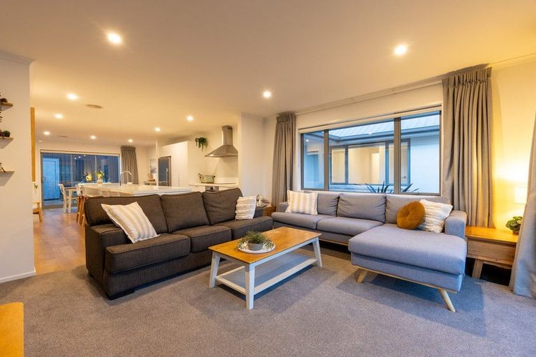 Photo of property in 3 Shipton Court, Lower Shotover, Queenstown, 9304
