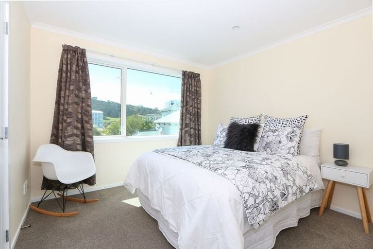 Photo of property in 10b Te Wharepouri Street, Berhampore, Wellington, 6023
