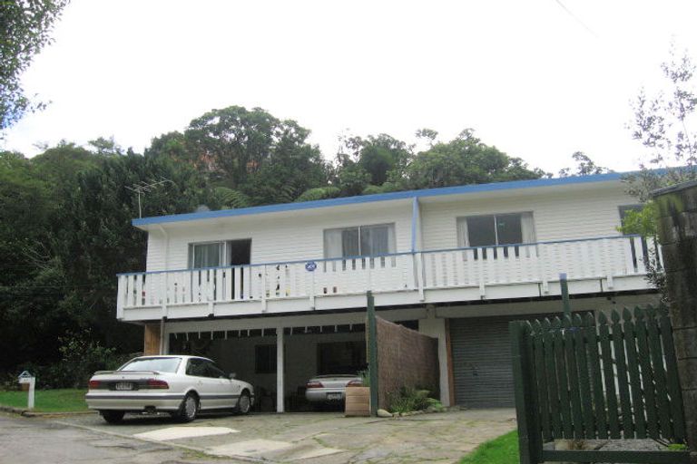 Photo of property in 21b Bird Grove, Stokes Valley, Lower Hutt, 5019