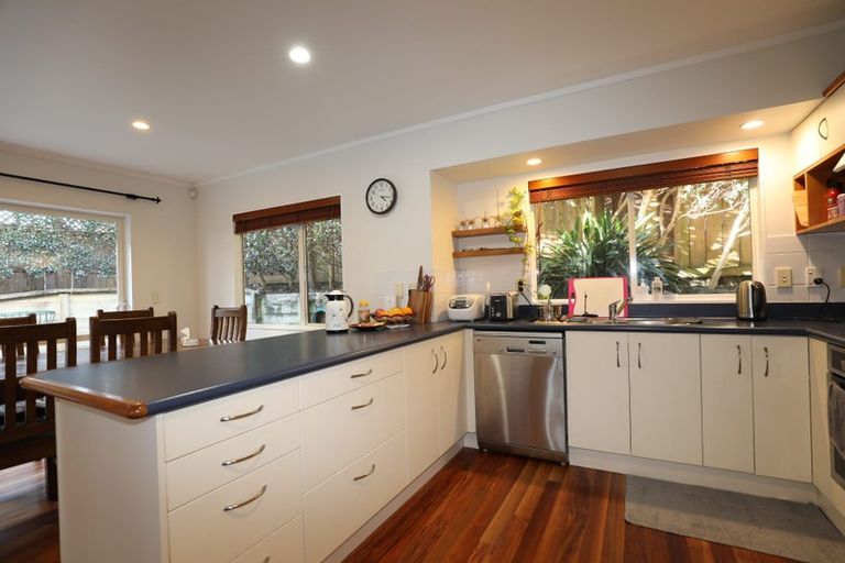 Photo of property in 4 Vida Place, Howick, Auckland, 2014