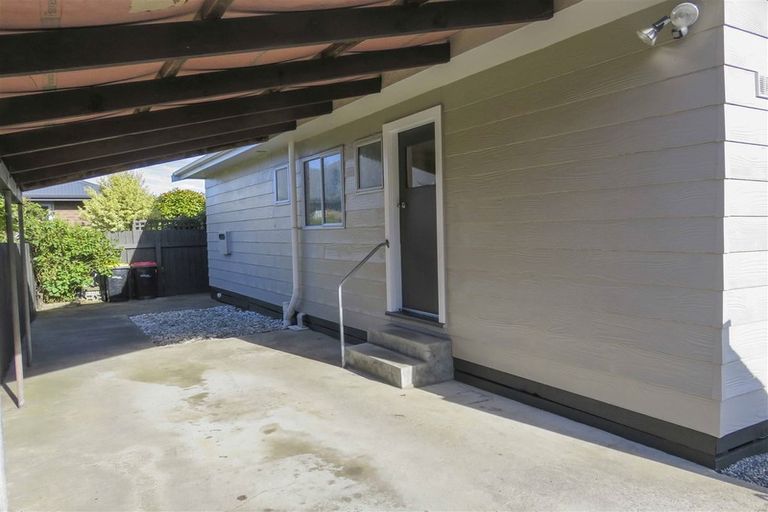 Photo of property in 2/210 Teviot Street, Georgetown, Invercargill, 9812