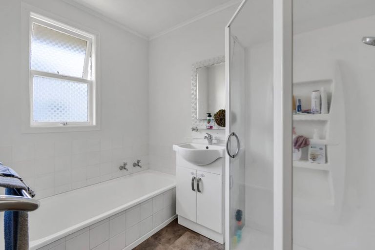 Photo of property in 17 Hua Street, Bell Block, New Plymouth, 4312