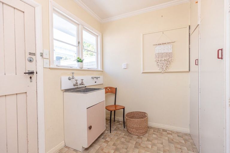 Photo of property in 12 Virginia Road, Saint Johns Hill, Whanganui, 4500