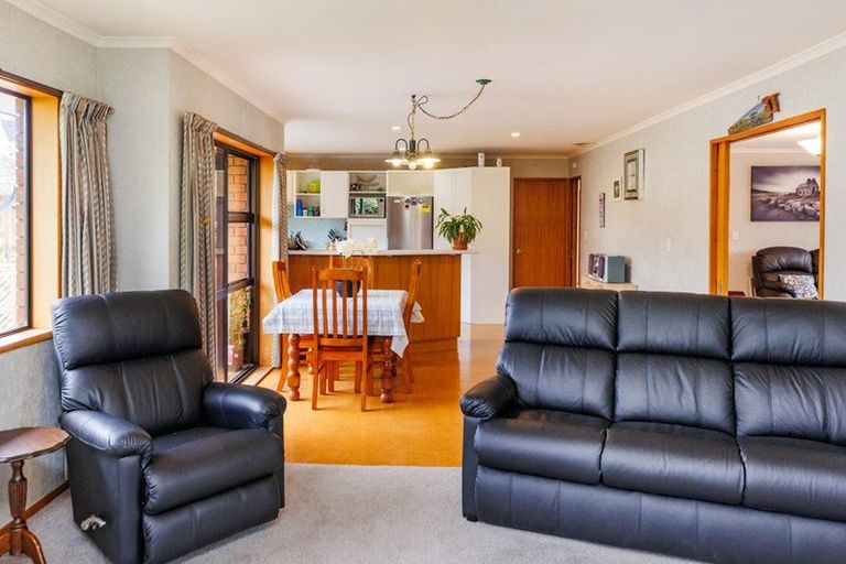 Photo of property in 36 Jefferson Crescent, Milson, Palmerston North, 4414