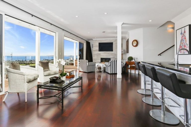 Photo of property in 49 Maire Road, Orewa, 0931