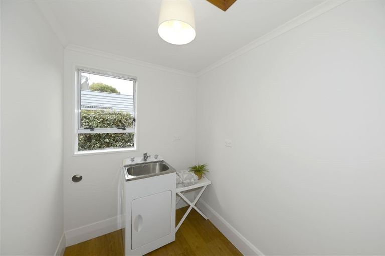 Photo of property in 17 Lionel Street, Avonside, Christchurch, 8061