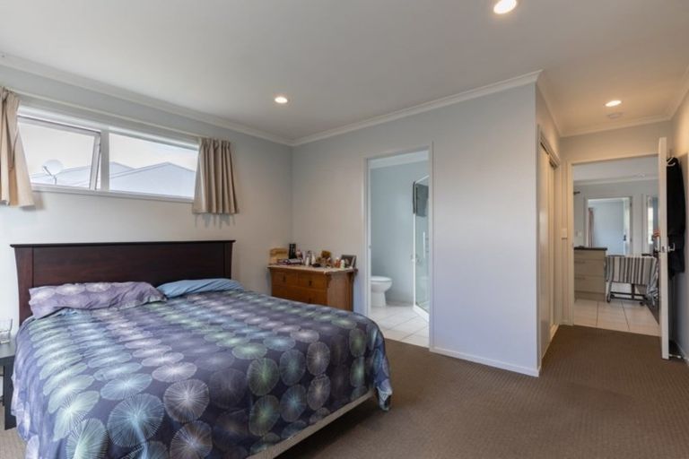 Photo of property in 32 Kendall View, Stoke, Nelson, 7011