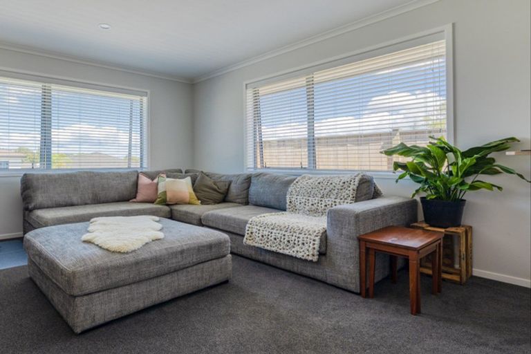 Photo of property in 5 Grenache Way, Kumeu, 0810