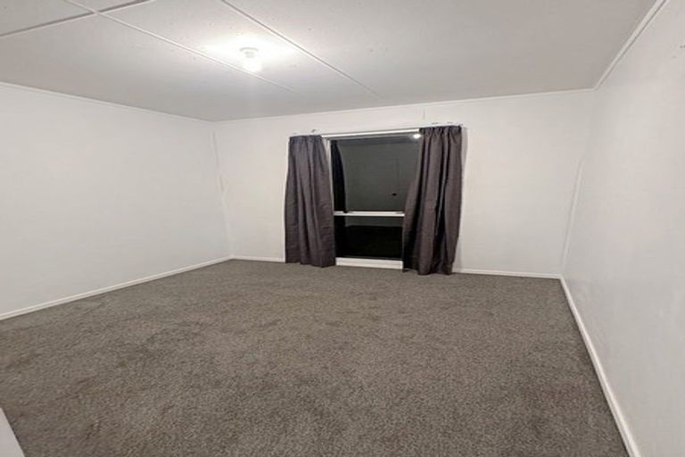 Photo of property in 65 Meadowvale Drive, Levin, 5510